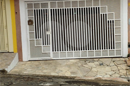 Sobrado à venda com 3 quartos, sendo 1 suíte,  em Vila Nova Cintra, Mogi das Cruzes, SP