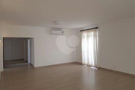 Apartamento à venda com 4 quartos, sendo 2 suítes, em Higienópolis, São Paulo, SP