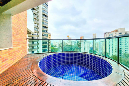 Apartamento à venda com 4 suítes em Vila Suzana, São Paulo, SP