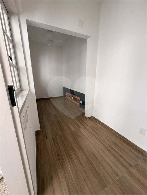 Sobrado à venda com 2 suítes em Vila Marari, São Paulo, SP