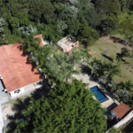 Chácara à venda ou para alugar com 5 quartos, sendo 4 suítes,  em Ouro Fino, Santa Isabel, SP