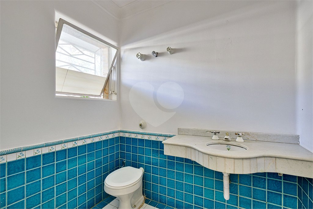 Casa à venda com 3 quartos, sendo 1 suíte, em Brooklin, São Paulo, SP