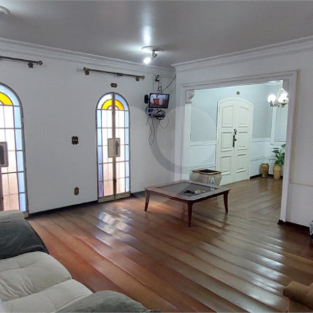 Casa à venda ou para alugar com 3 quartos, sendo 1 suíte,  em Jardim Santa Rosália, Sorocaba, SP