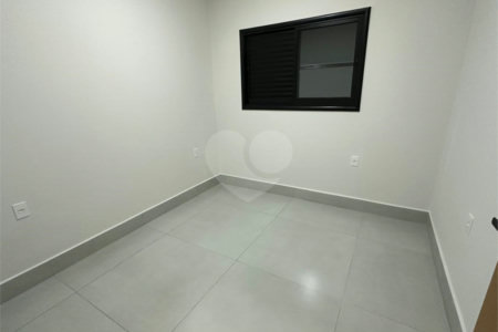 Casa à venda com 3 quartos, sendo 1 suíte, em Jardim Bom Sucesso, Indaiatuba, SP