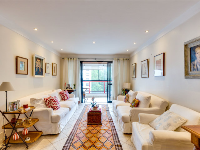 Apartamento à venda com 4 quartos, sendo 2 suítes,  em Morumbi, São Paulo, SP