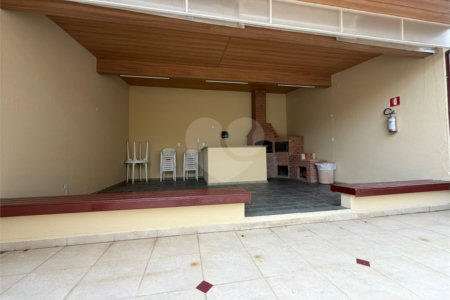 Apartamento à venda com 3 quartos, sendo 1 suíte, no Centro, Suzano, SP