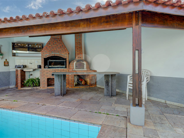 Casa à venda com 3 suítes em Morumbi, São Paulo, SP