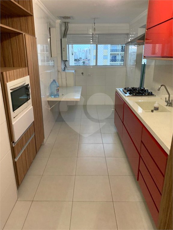 Apartamento à venda com 3 quartos, sendo 1 suíte, em Vila Santa Catarina, São Paulo, SP
