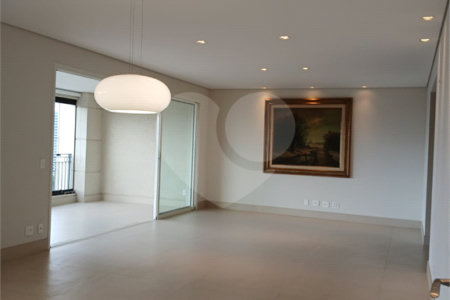 Apartamento à venda com 4 suítes em Anhangabaú, Jundiaí, SP