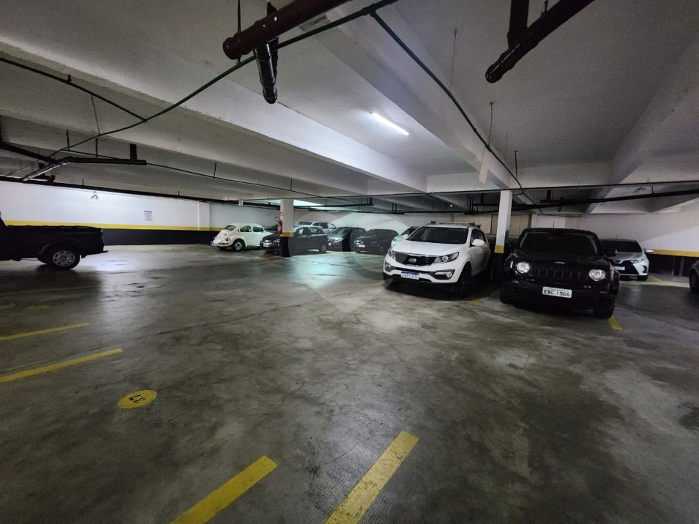 Apartamento com 70m² , 2 dormitórios , sendo 1 suíte , 2 vagas , à venda no Bosque da Saúde.