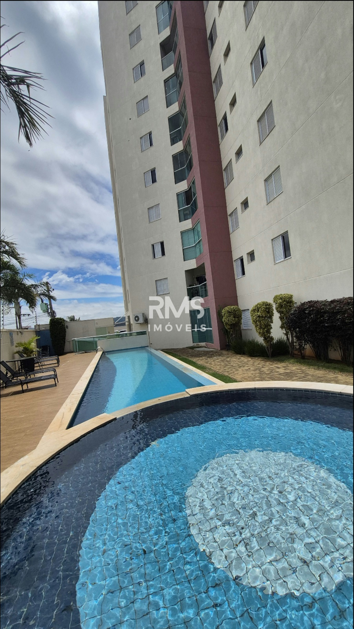 Apartamento à venda com 3 quartos, sendo 1 suíte,  em Jardim Aeroporto I, Itu, SP