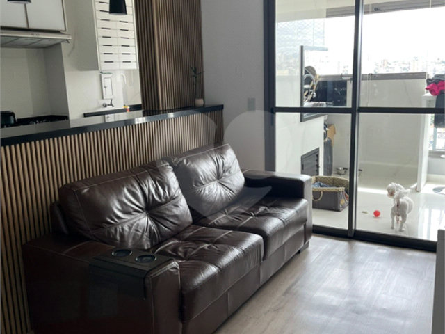 Apartamento à venda com 2 quartos, sendo 1 suíte,  em Barra Funda, São Paulo, SP