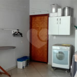Sobrado à venda com 4 quartos, sendo 2 suítes,  em Vila Gilda, Santo André, SP