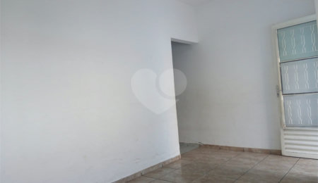 Casa à venda com 2 quartos em Jardim das Palmeiras, Atibaia, SP