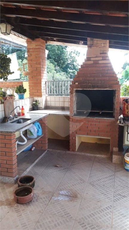 Chácara à venda com 3 quartos, sendo 2 suítes, em Chácara Companheiros, Jundiaí, SP