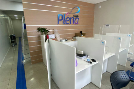 Salão Comercial para alugar em Vila Romanópolis, Ferraz de Vasconcelos, SP