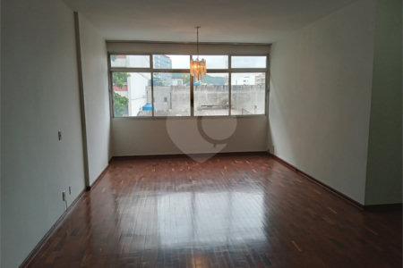 Apartamento à venda com 4 quartos, sendo 1 suíte, em Tijuca, Rio de Janeiro, RJ
