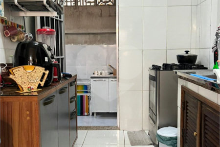 Casa à venda com 2 quartos, sendo 1 suíte,  em Caminho de Búzios, Cabo Frio, RJ