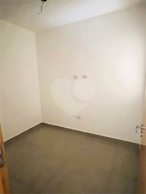 Sobrado à venda com 3 quartos, sendo 1 suíte,  em Vila Tiradentes, São Paulo, SP
