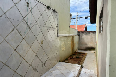 Casa à venda com 3 quartos, sendo 1 suíte,  em Jardim Itália, Itapetininga, SP