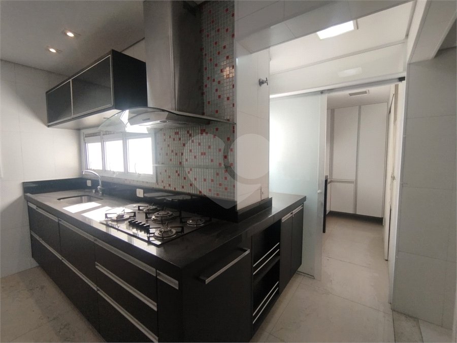 Apartamento à venda com 3 quartos, sendo 1 suíte,  no Centro, São Bernardo do Campo, SP