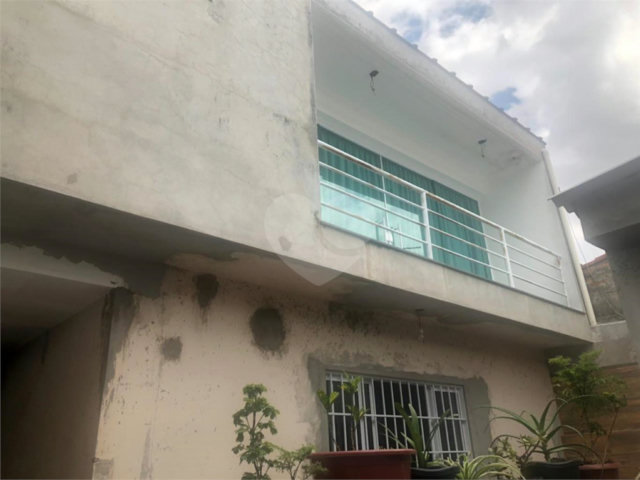 Sobrado à venda com 3 quartos, sendo 1 suíte,  em Vila Maria, São Paulo, SP