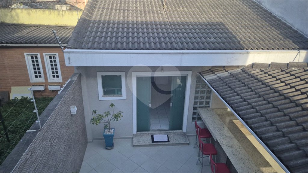 Sobrado à venda com 3 quartos, sendo 1 suíte, em Tremembé, São Paulo, SP