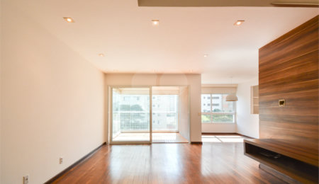 Duplex à venda com 3 suítes em Jardim Paulista, São Paulo, SP