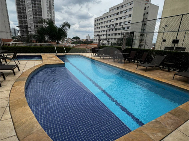 Apartamento à venda com 2 quartos, sendo 1 suíte,  em Mooca, São Paulo, SP