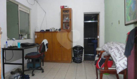 Casa de Vila à venda com 6 quartos em Jardim Peri, São Paulo, SP
