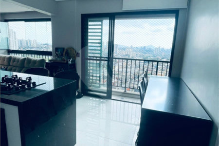 Apartamento à venda com 1 quarto em Jardim D'abril, Osasco, SP