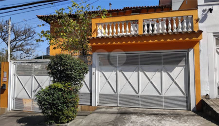 Sobrado à venda com 3 quartos, sendo 1 suíte,  em Jardim Bonfiglioli, São Paulo, SP