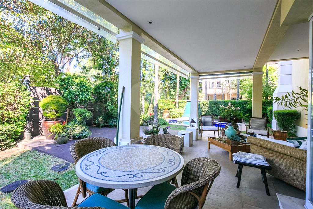 Casa à venda com 4 suítes no condomínio L`exclusive, São Paulo - SP