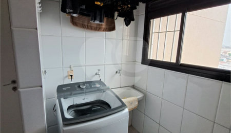 Apartamento à venda com 3 suítes em Sítio São José, Suzano, SP