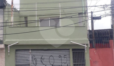 Prédio à venda com 2 suítes em Tremembé, São Paulo, SP