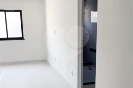 Casa à venda com 3 quartos, sendo 1 suíte, no condomínio Grand Park, Rio de Janeiro - RJ