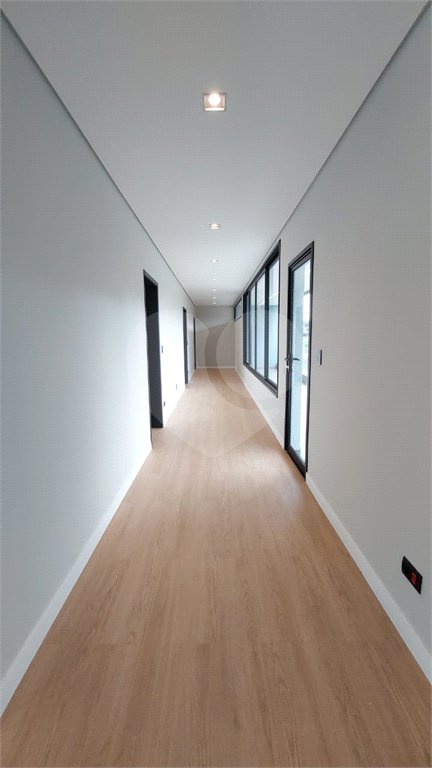 Casa à venda com 5 suítes no condomínio Figueira Garden, Atibaia - SP