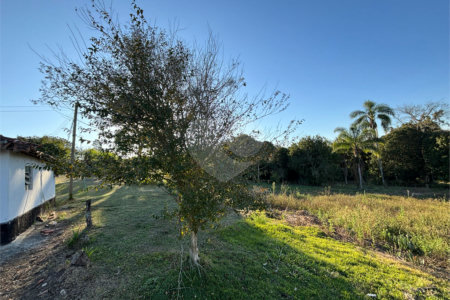 Sítio à venda com 3 quartos, sendo 1 suíte,  em Canta Galo, Itapetininga, SP