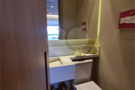 Apartamento à venda com 3 quartos, sendo 1 suíte,  em Jardim Leonor Mendes de Barros, São Paulo, SP