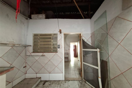 Casa à venda com 2 quartos, sendo 1 suíte, em Vila Galvão, Guarulhos, SP