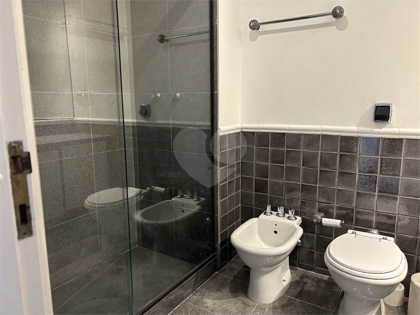 Apartamento à venda com 4 quartos, sendo 2 suítes,  em Paineiras do Morumbi, São Paulo, SP