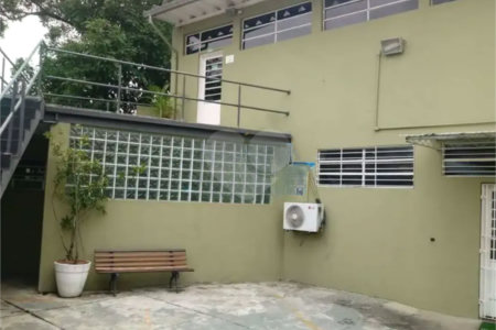 Casa à venda com 4 quartos em Jardim Paineiras, São Paulo, SP