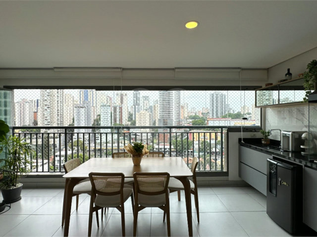 Apartamento à venda com 3 suítes em Jardim Prudência, São Paulo, SP
