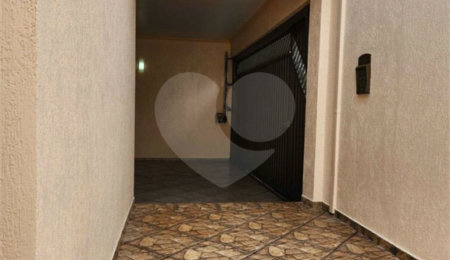 Casa à venda com 3 quartos, sendo 1 suíte,  em Romeu Santini, São Carlos, SP