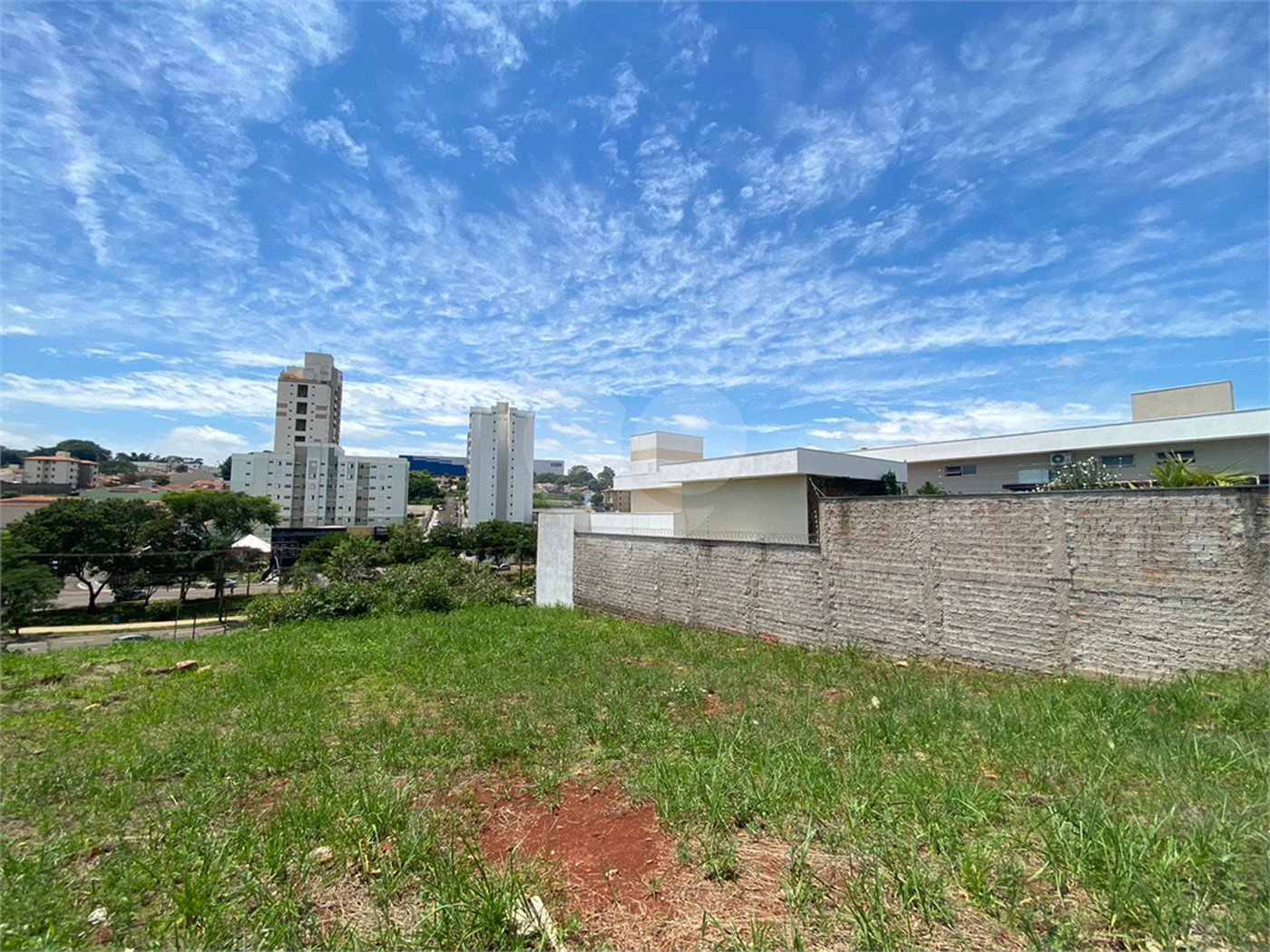 Excelente terreno com 525,00 m² de área total, no bairro Parque Santa Mônica.