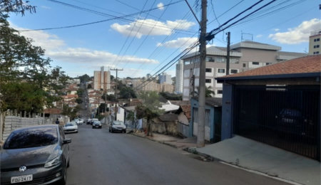 Casa à venda com 3 quartos, sendo 1 suíte, no Centro, São Carlos, SP