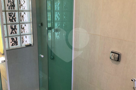 Casa à venda ou para alugar com 4 quartos, sendo 2 suítes, em Brooklin, São Paulo, SP