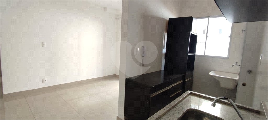 Apartamento com 2 dormitórios
