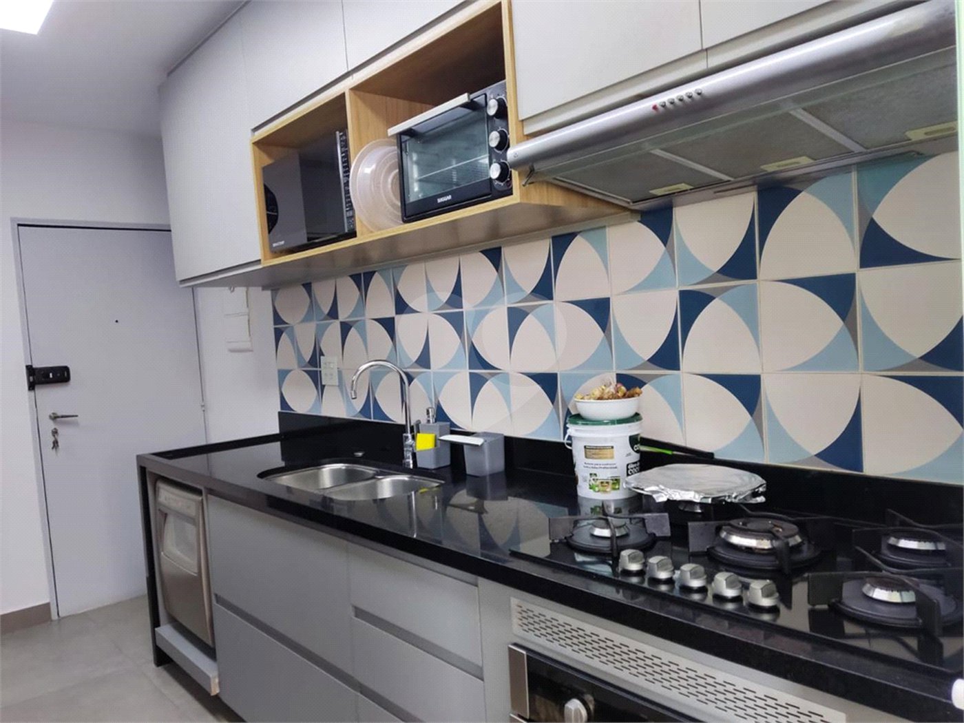 Apartamento à venda com 3 quartos, sendo 1 suíte, em Santa Cecília, São Paulo, SP