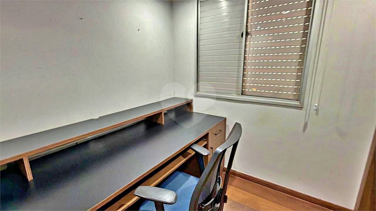 Apartamento à venda com 3 quartos, sendo 1 suíte, em Santo Amaro, São Paulo, SP